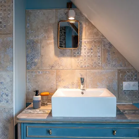 Ferme De La Monnaie Guest house 4*