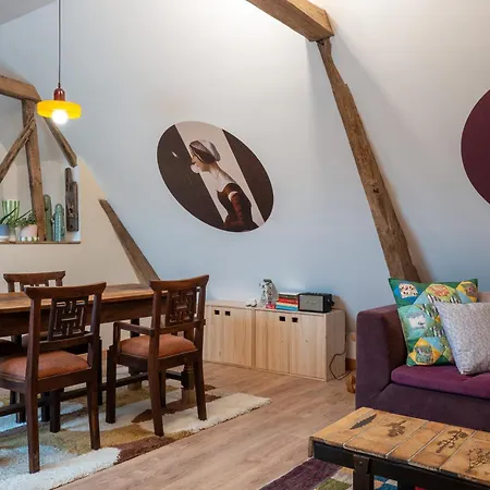 Ferme De La Monnaie بيت ضيافة 4*