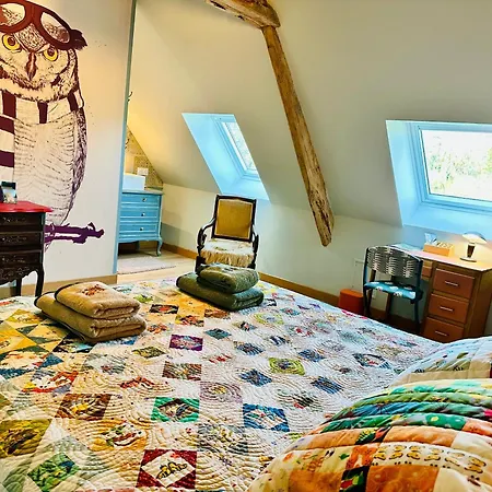 Ferme De La Monnaie De Charme Calmes Et Petit Déjeuner Maison Affittacamere 4*